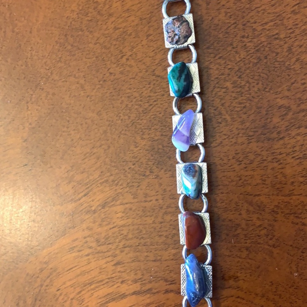 Bracelets - Picture 3 of 4